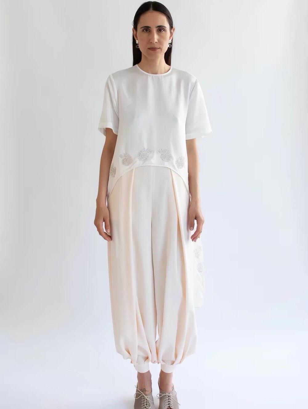 Mr. Larkin Sea Top, Shell